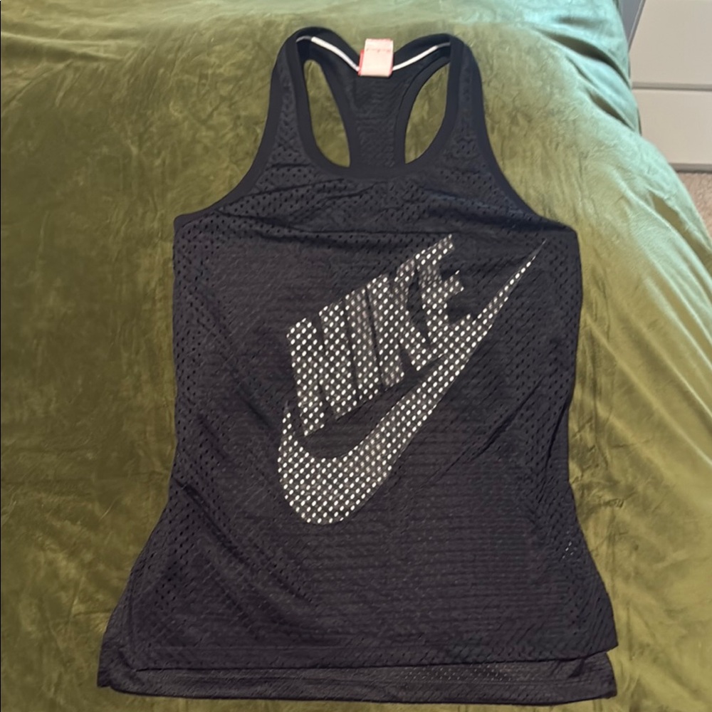 Nike Gray Fitted Sleeveless Tank Top